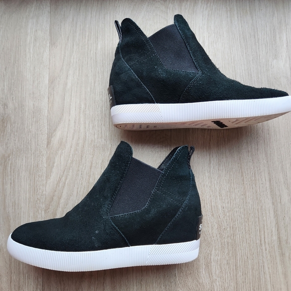 LAST CHANCE: Sorel Out N About Slip On Wedge - Picture 3 of 9